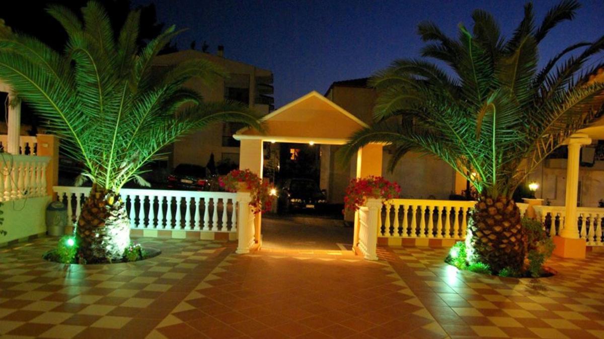 Calypso Hotel Siviri Buitenkant foto