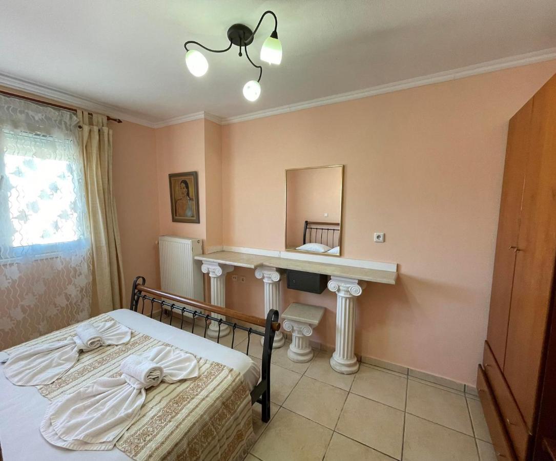 Calypso Hotel Siviri Buitenkant foto
